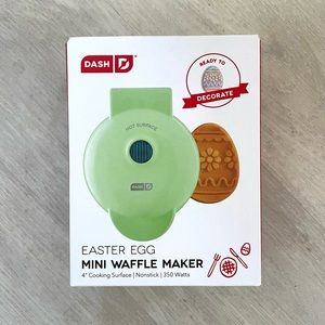 DASH Easter Egg Mini Waffle Maker